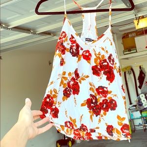 💕Cute Volcom Tank💕